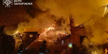 Свежие новости: Рятувальники показали наслідки атаки РФ на Запоріжжя