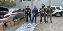 Свежие новости: На Одесчине полиция задержала николаевца, перевозившего контрафактные алкоголь и сигареты