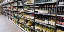 Фото новости: Всім магазинам заборонено продавати алкоголь Свежие новости: Всім магазинам заборонено продавати алкоголь