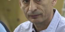 Фото новости: «Не дадим шанс приезжим!» — Эрик Григорян призвал поддержать его на выборах в парламент Свежие новости: «Не дадим шанс приезжим!» — Эрик Григорян призвал поддержать его на выборах в парламент