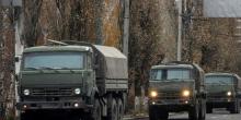 Фото новости: Наблюдатели ОБСЕ заметили колонну грузовиков у границы с РФ Свежие новости: Наблюдатели ОБСЕ заметили колонну грузовиков у границы с РФ