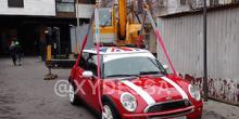 Свежие новости: Одессит «припарковал» автомобиль на балконе седьмого этажа