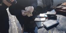 Свежие новости: Полиция и СБУ задержали подозреваемого на взятке в ₴55 тысяч за продажу диплома бакалавра