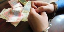 Фото новости: Суд облегчил меру пресечения участковому, который собирал «дань» с проката детских электромобилей в центре Николаева Свежие новости: Суд облегчил меру пресечения участковому, который собирал «дань» с проката детских электромобилей в центре Николаева