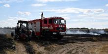 Фото новости: Поблизу Миколаєва рятувальники та місцеве населення понад дві години боролись з масштабною пожежею Свежие новости: Поблизу Миколаєва рятувальники та місцеве населення понад дві години боролись з масштабною пожежею
