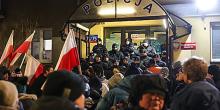 Фото новости: У Польщі у Президентську палаці затримали ексочільника МВС і його заступника Свежие новости: У Польщі у Президентську палаці затримали ексочільника МВС і його заступника