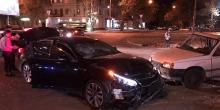 Свежие новости: В центре Николаева столкнулись «Kia» и «Opel» – в ДТП пострадала девушка
