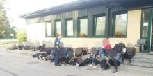 Фото новости: Мигранты на границе с Беларусью - Литовские пограничники применили оружие Свежие новости: Мигранты на границе с Беларусью - Литовские пограничники применили оружие