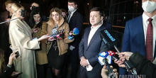 Фото новости: Украина получит у МВФ 8 миллиардов долларов в обмен на законы о рынке земли и «Приватбанке», - Зеленский Свежие новости: Украина получит у МВФ 8 миллиардов долларов в обмен на законы о рынке земли и «Приватбанке», - Зеленский
