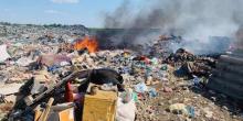 Свежие новости: Під Міколаєвом рятувальники ліквідовують пожежу на полігоні твердих побутових відходів