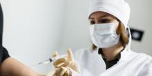 Фото новости: COVID-вакцинация в Украине: привиты уже более 15 тысяч человек Свежие новости: COVID-вакцинация в Украине: привиты уже более 15 тысяч человек