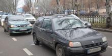 Фото новости: В центре Николаева столкнулись «Рено» и «Дэу» Свежие новости: В центре Николаева столкнулись «Рено» и «Дэу»