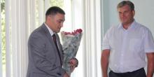 Свежие новости: Мэр Снигирёвки вступил в должность через 3 месяца после победы на выборах