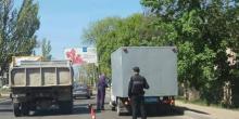Свежие новости: В Николаеве на дороге «закипел» автозак, перевозящий заключенных