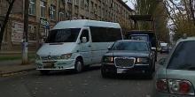 Свежие новости: В Николаеве «Chrysler» зацепил стоящую на остановке «маршрутку» – образовалась пробка