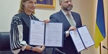 Фото новости: Миколаївщина приєдналася до національного проекту Марини Порошенко «Інклюзивна освіта – рівень свідомості нації» Свежие новости: Миколаївщина приєдналася до національного проекту Марини Порошенко «Інклюзивна освіта – рівень свідомості нації»
