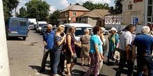 Свежие новости: Жители Первомайска на 20 минут перекрыли «киевскую» трассу – они протестовали против закрытия почты