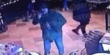 Фото новости: В Киеве вор украл из кафе коробку с пожертвованиями для больных детей Свежие новости: В Киеве вор украл из кафе коробку с пожертвованиями для больных детей