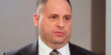 Фото новости: Глава Офиса президента обвинил нардепа Лероса во лжи Свежие новости: Глава Офиса президента обвинил нардепа Лероса во лжи