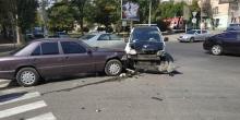 Свежие новости: На перекрестке в Николаеве столкнулись три автомобиля: пострадал водитель