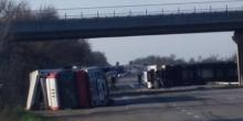 Свежие новости: На трассе Одесса-Киев столкнулись три фуры