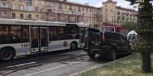 Свежие новости: ВИДЕО: Пьяный водитель Лексуса спровоцировал масштабное ДТП в центре Запорожья: повреждены более десяти автомобилей