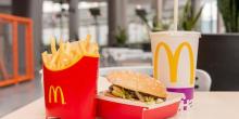 Свежие новости: Продажи McDonald's в марте упали на 22%