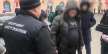 Свежие новости: С начала года за коррупцию задержаны 137 служащих
