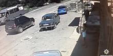 Фото новости: Полиция Днепра разыскивает мужчину, который зачем-то выстрелил в лицо девушке у магазина Свежие новости: Полиция Днепра разыскивает мужчину, который зачем-то выстрелил в лицо девушке у магазина