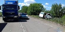 Свежие новости: В Николаевской области произошло ДТП с участием микроавтобуса и грузовика – пострадала пассажирка «Volkswagen»