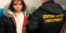 Свежие новости: В Киеве 18-летнюю уроженку Николаевщины задержали за наркоторговлю – у нее изъяли вещества на четверть миллиона гривен
