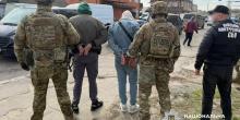 Фото 2 400 доларів за зняття з розшуку – у Миколаєві поліцейські викрили військовослужбовців ТЦК та СП