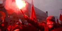 Свежие новости: Киев потребовал объяснений после сожжения украинского флага
