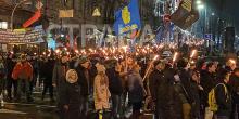 Свежие новости: В Киеве проходит факельное шествие в честь Степана Бандеры