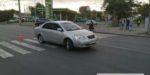 Свежие новости: В центре Николаева «Джили» на пешеходном переходе сбил маму с ребенком