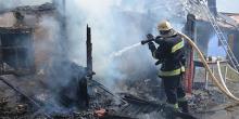 Фото новости: В Николаеве спасатели тушили пожар жилого дома площадью 100 квадратных метров Свежие новости: В Николаеве спасатели тушили пожар жилого дома площадью 100 квадратных метров