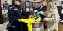 Свежие новости: Поліцейський офіцер Олександрівської громади доставила гуманітарну допомогу дітям-вимушеним переселенцям