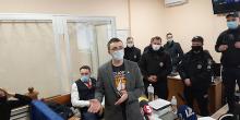 Фото новости: Суд отказался выпускать Стерненко из СИЗО Свежие новости: Суд отказался выпускать Стерненко из СИЗО