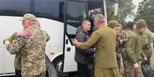 Фото новости: З’явилися ексклюзивні відео повернення українських захисників з полону Свежие новости: З’явилися ексклюзивні відео повернення українських захисників з полону