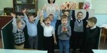 Свежие новости: Южноукраїнський депутат Григорян став помічником Святого Миколая і передав  дітям з особливими потребами подарунок