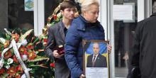 Свежие новости: В Николаеве провели в последний путь ректора НУК Сергея Рыжкова