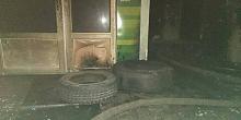 Фото новости: На Николаевщине в фойе торгового центра горели шины Свежие новости: На Николаевщине в фойе торгового центра горели шины