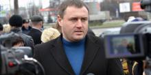 Фото новости: ВИДЕО: Вице-мэр Шевченко закрылся в собственном кабинете, убегая от вопросов журналиста Свежие новости: ВИДЕО: Вице-мэр Шевченко закрылся в собственном кабинете, убегая от вопросов журналиста