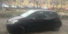 Фото новости: Во Львове женщина-водитель сбила двух патрульных Свежие новости: Во Львове женщина-водитель сбила двух патрульных