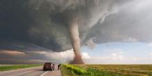 Свежие новости: Смертельные торнадо бушуют в пяти штатах США