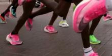 Свежие новости: Кроссовки Nike новой технологии чуть не запретили на соревнованиях: в них бегут на 4% быстрее