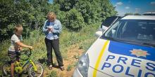 Свежие новости: Полицейские встретили на трассе мальчика, который хотел на велосипеде проехать 30 км к родственнице