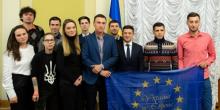 Фото новости: Зеленский встретился с участниками Евромайдана Свежие новости: Зеленский встретился с участниками Евромайдана