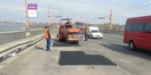 Фото новости: С завтрашнего дня движение по Ингульскому мосту будет временно ограничено Свежие новости: С завтрашнего дня движение по Ингульскому мосту будет временно ограничено