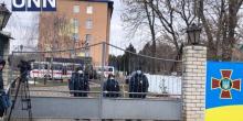 Фото новости: Переселенцы из Донецка привезли продукты в санаторий в Новых Санжарах Свежие новости: Переселенцы из Донецка привезли продукты в санаторий в Новых Санжарах